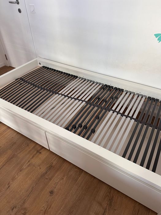 Легло MALM IKEA 90/200