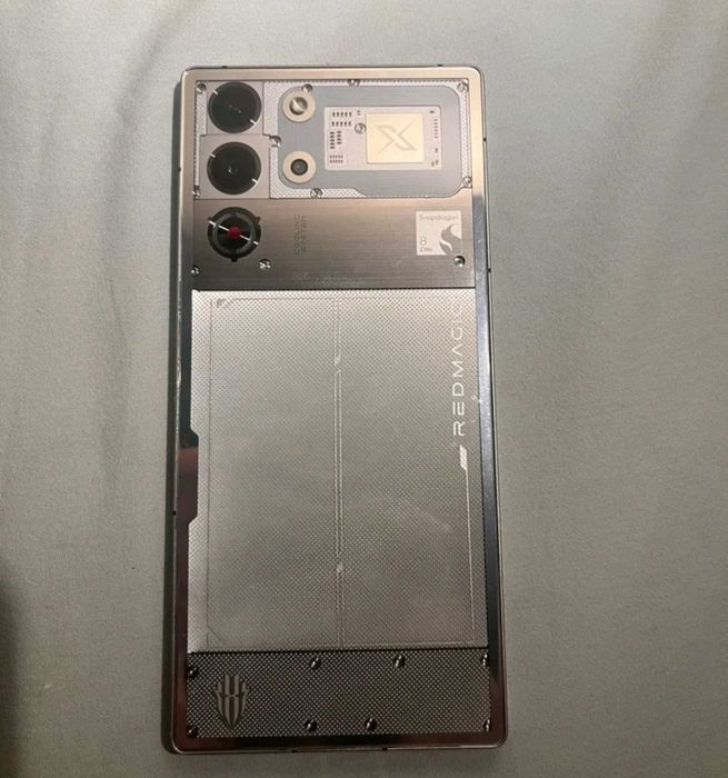 Redmagic 10 pro.