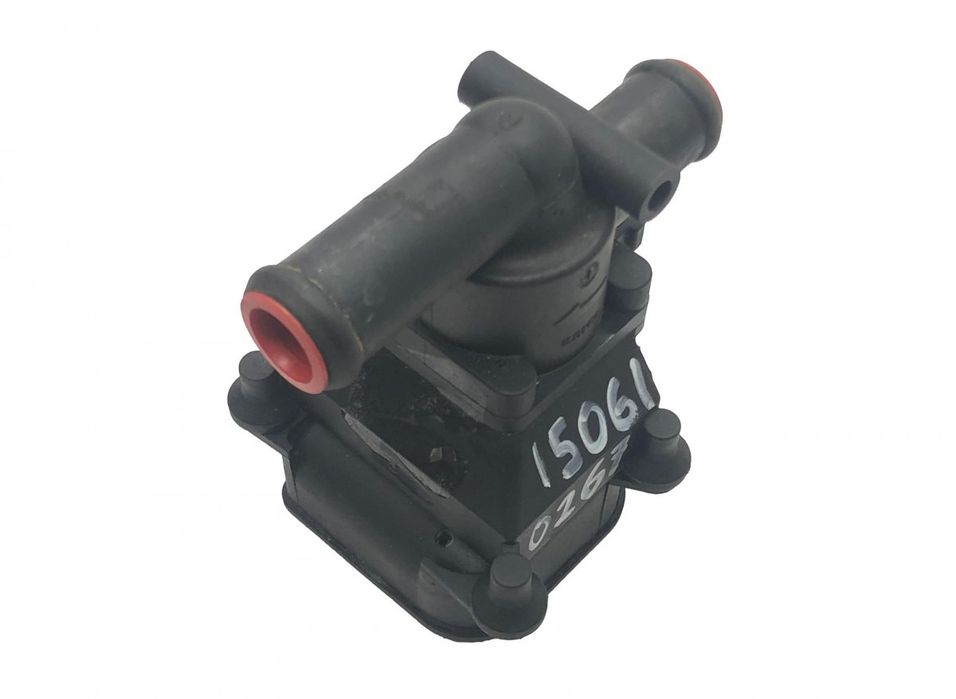 36.77962-6008 Supapa de apă a încălzitorului cabinei SOLARIS Urbino, Alpino, Vacanza (1999-) SOLARIS