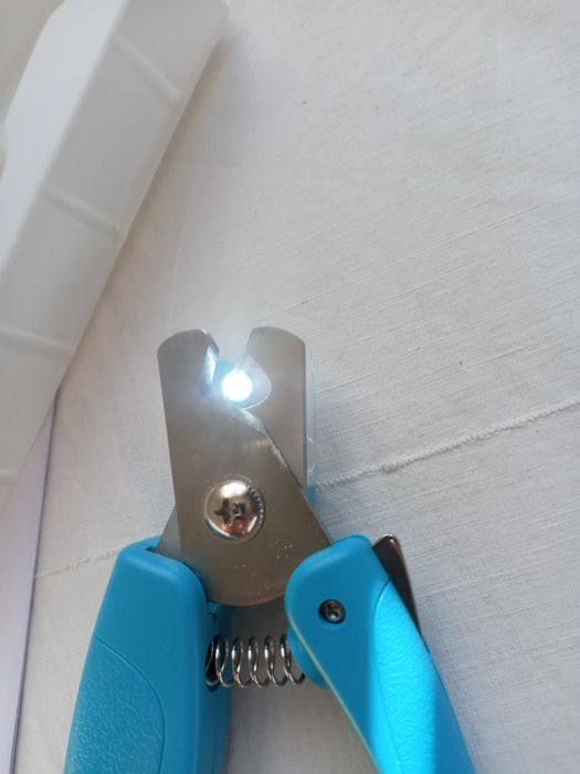 Foarfeca, taiat unghii caini, pisici. Noua