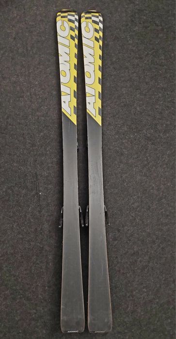 Schiuri Atomic Beta Race 150 cm
