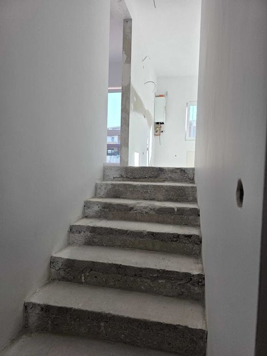 Apartament 2 camere, 44 mp, Apahida — vilă 3 ap., bloc nou, 15 min Cluj, 85.853€