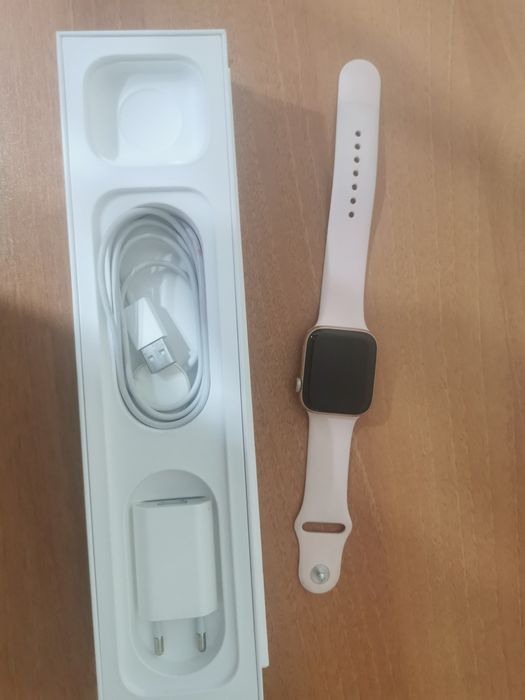 Apple 5. 44 мм сағат