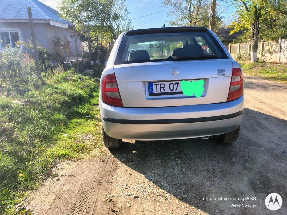 Vând sau schimb Skoda fabia1 1.4mpi 2002