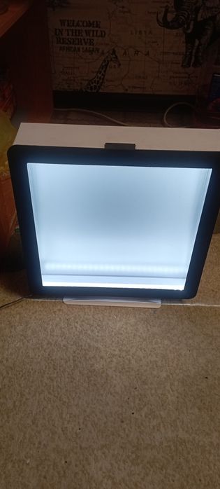 Продам светильник