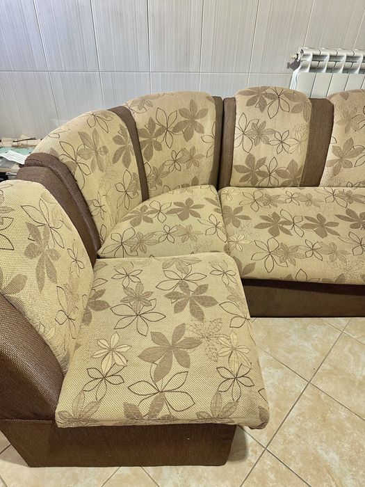 Ъглов диван без забележки