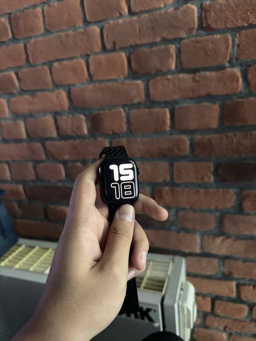 Iwatch 9 45 64 gb