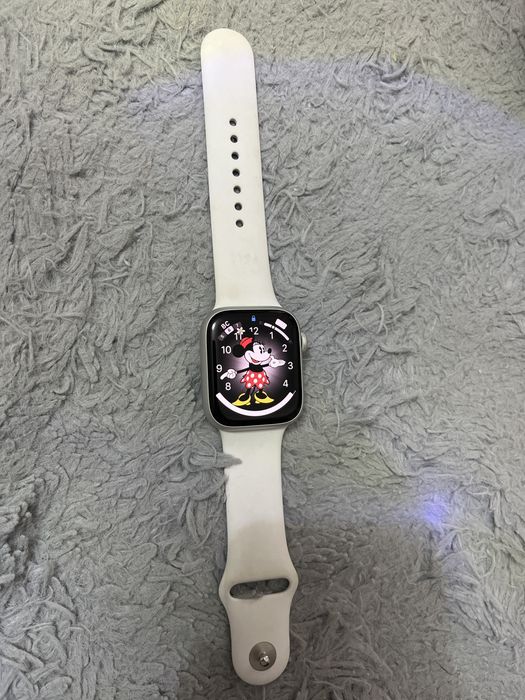 Продаю apple watch 8 45mm