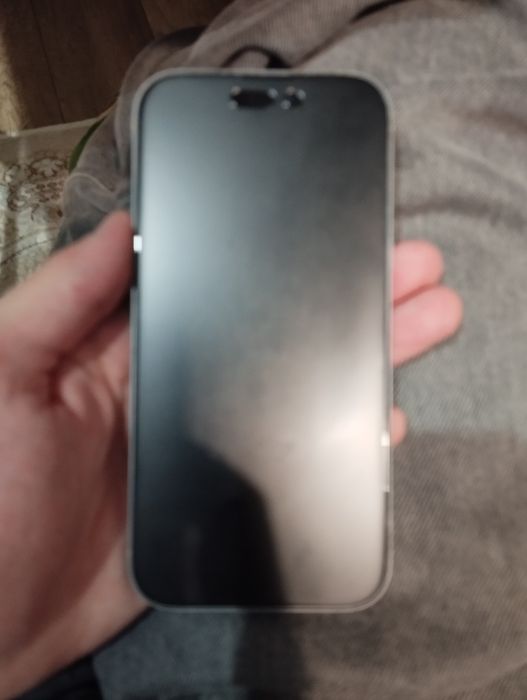 Продам iPhone 15 256gb