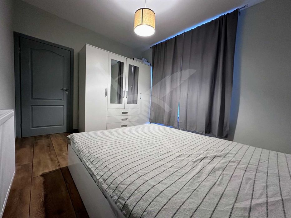 Продава се Тристаен апартамент в Варна, Възраждане 1 - 91 кв.м за 1797 €/кв.м - Снимка #2