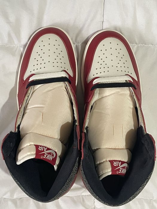 Jordan 1 Retro High OG "Lost and Found" - Mărimea 41 - NOI