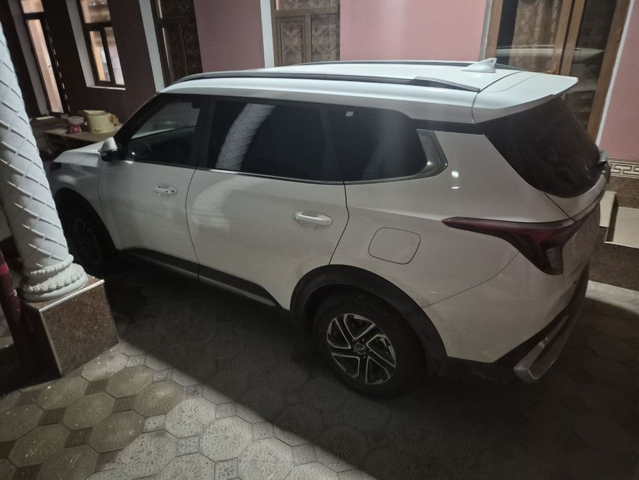 Kia Carens 2024 noyabr