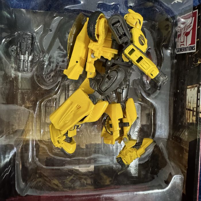 Transformers studio series 70 bumblebee