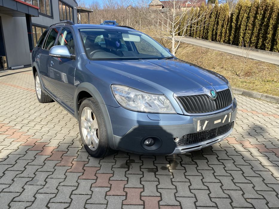 Dezmembrez Skoda Octavia Scout 2.0tdi