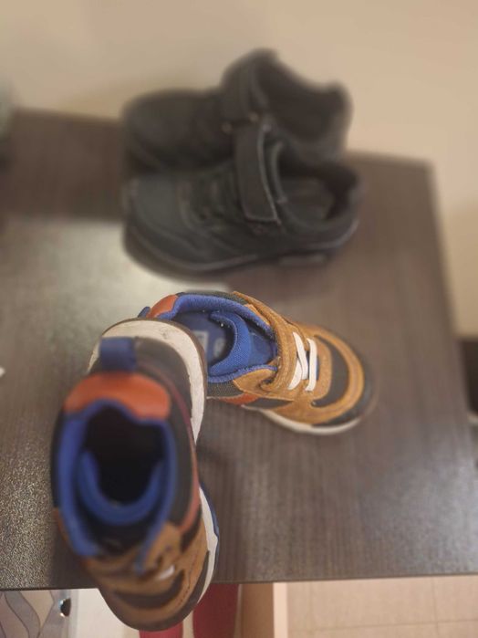 3броя Детски обувки номер 25/26 и половина