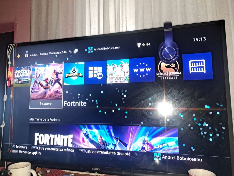 Dau la schimb ps4 pro cu jocuri,gta 5 ,rocket league,roblox,fortnite,red dead redemption 2,fifa 20,21,22 ,FC 24,25,26 ,goat simulator etc.