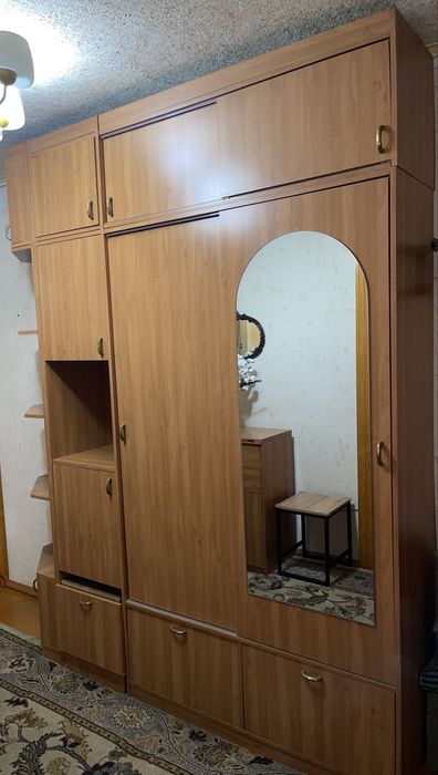Продам мебель в прихожую!