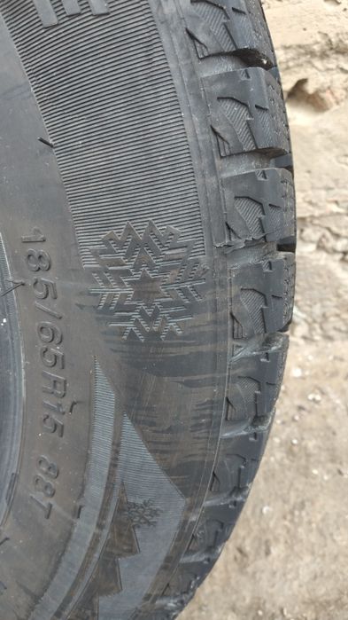 Шина 185/65/15 буу
