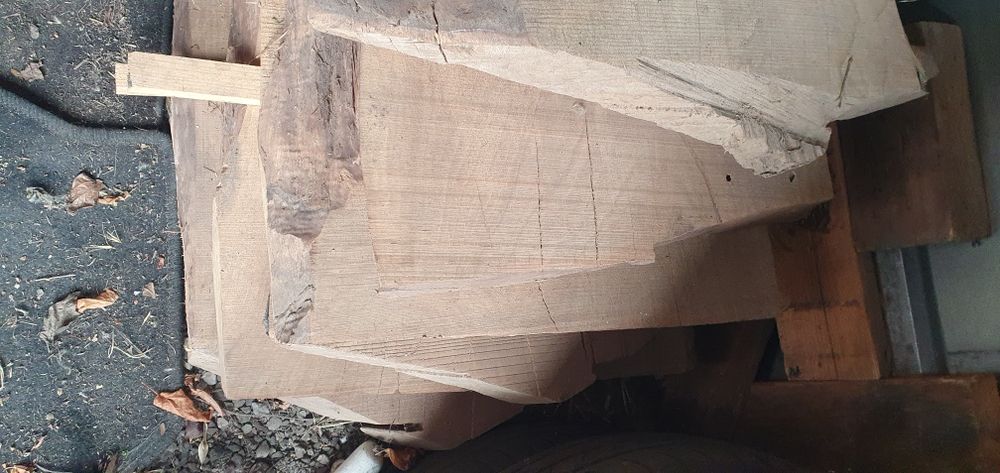 Орехов матриал дъски