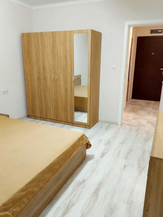Дава се под наем Двустаен апартамент в Пловдив, Южен - 70 кв.м за 530 € - Снимка #3