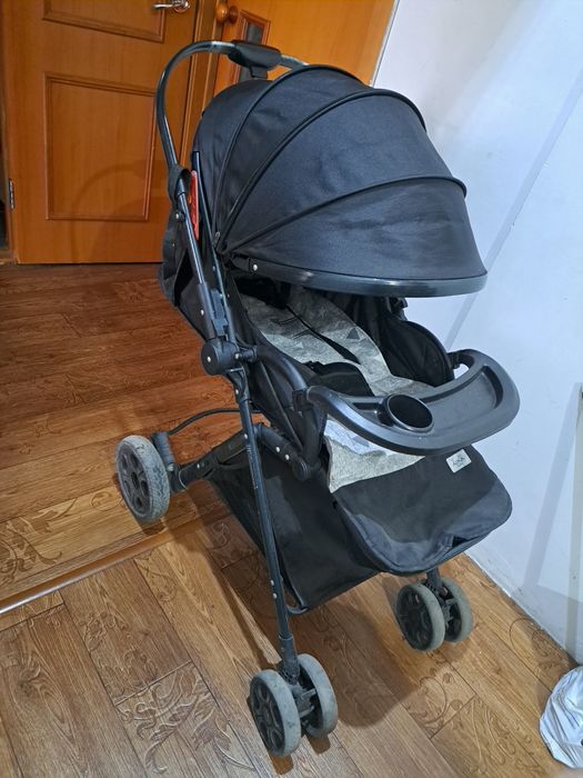 Продам летнюю коляску