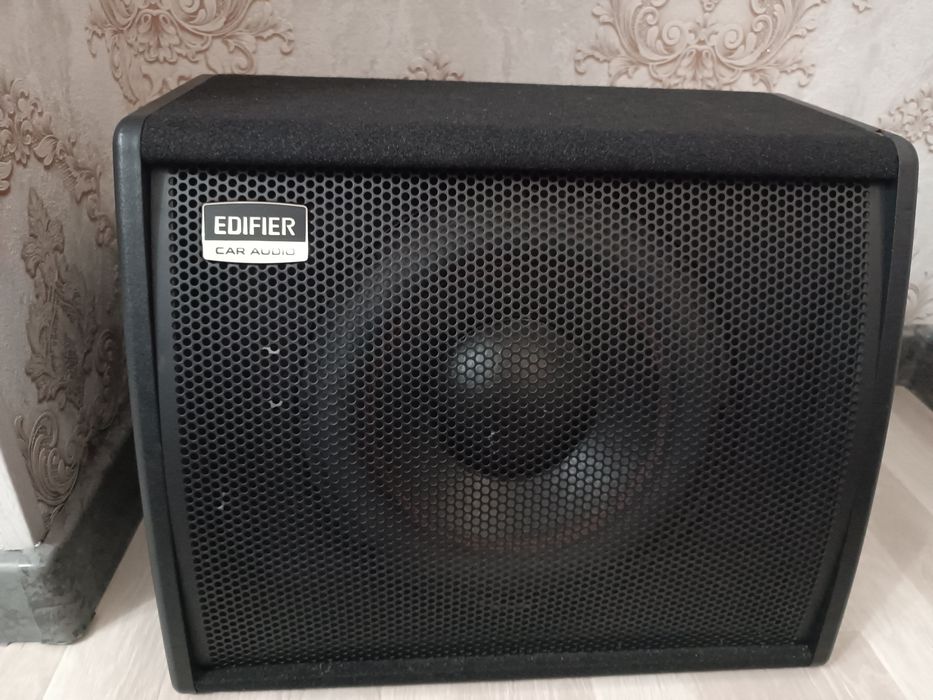 Активный буфер Edifier 1200 почти новый