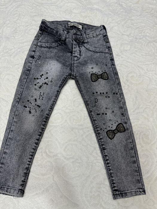 Джинсы для девочки
