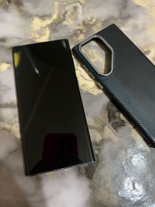 Продам Samsung s22 ultra 12/256
