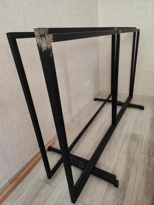 Вещелки для одежды в магазине в хорошем качестве стоит того