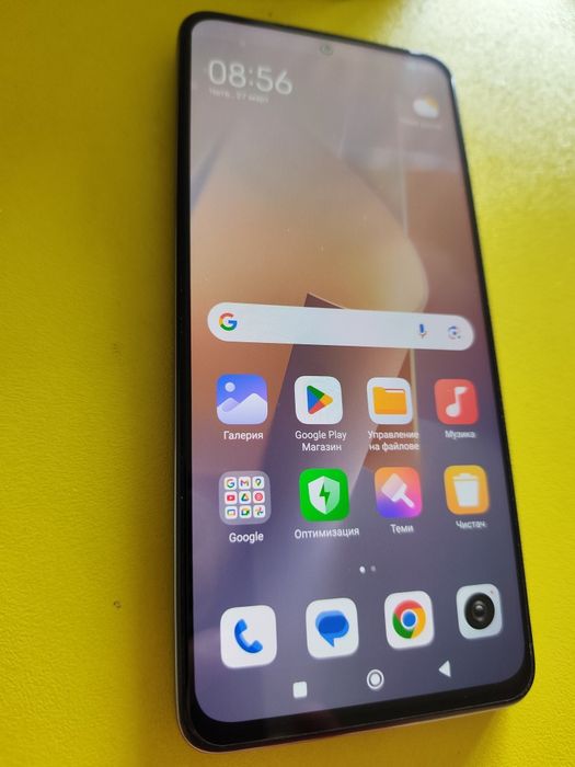 Продавам Redmi Note 11 pro 5G