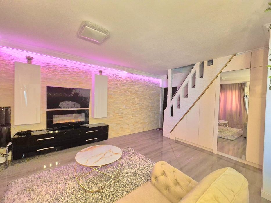 Apartament 3 camere tip duplex zona  Pallady