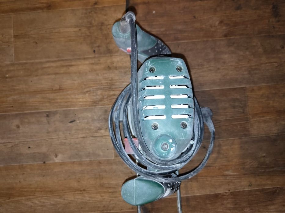 Фреза bosh продам