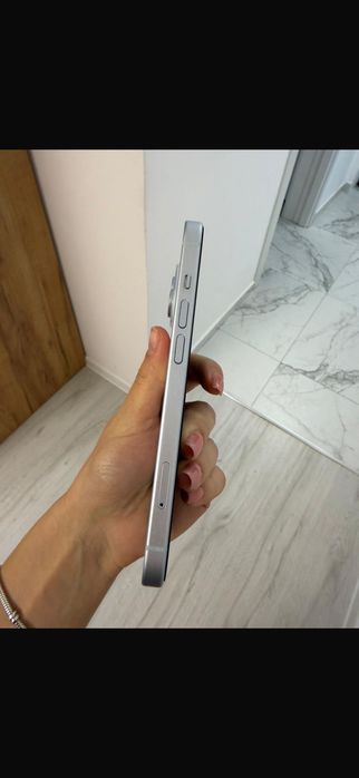 iPhone 15 Impecabil .