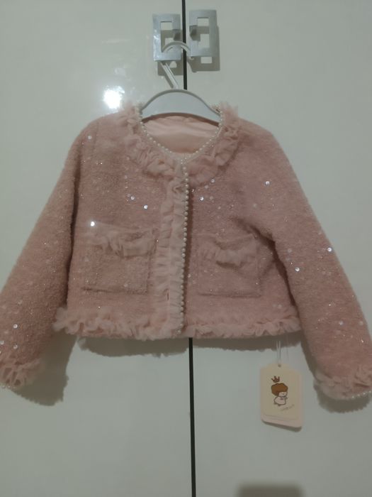 Продам новое детское платье (двойку)