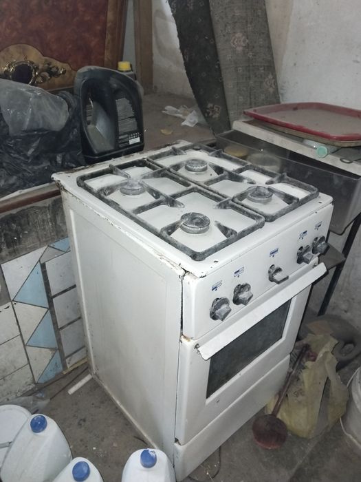 Плита-газовая советская