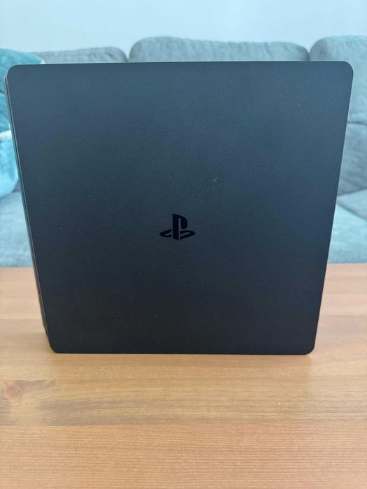 Playstation 4 ( PS4)  1TB