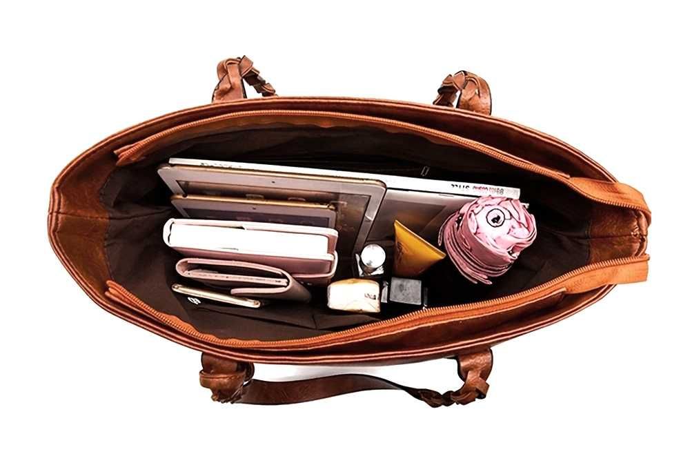 Нова дамска черна чанта ! Нова дамска кафява чанта , цвят камел чанта!