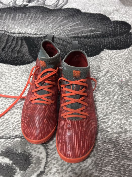 Маратонки запазени 35 номер