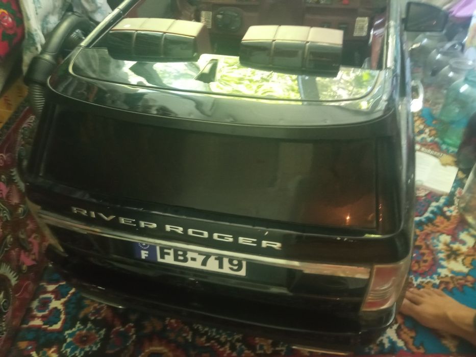 River Roger bolalar avtomabili