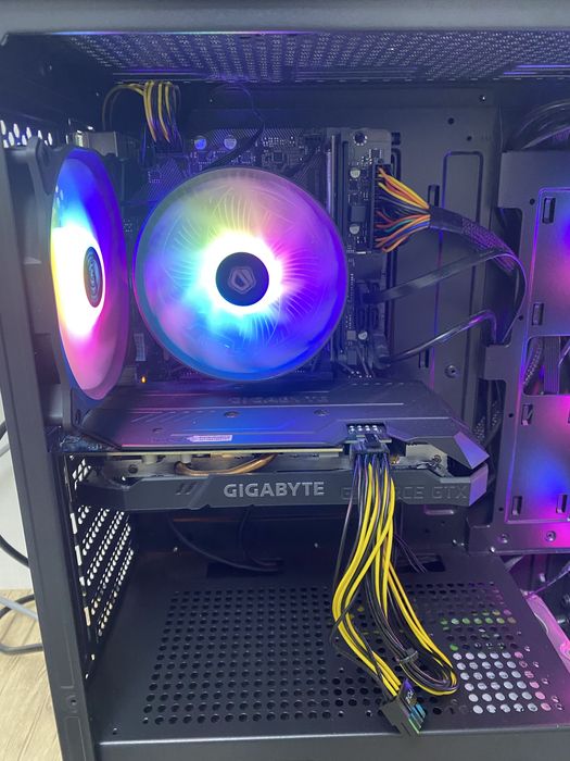 Продаю компьютер!!! Хороший,