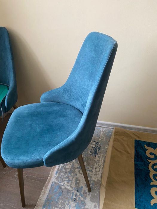 Стулья продам качественные.