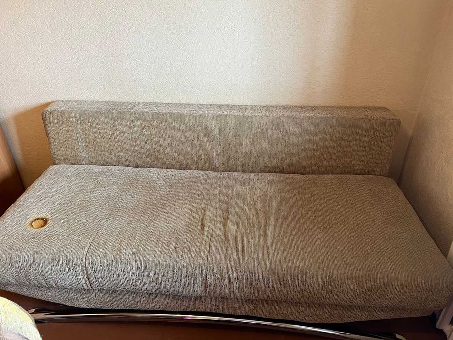 продам диван б/у