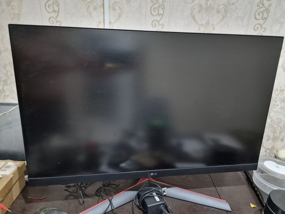Игровой монитор lg. 2K 32 дюйма 165 герц.