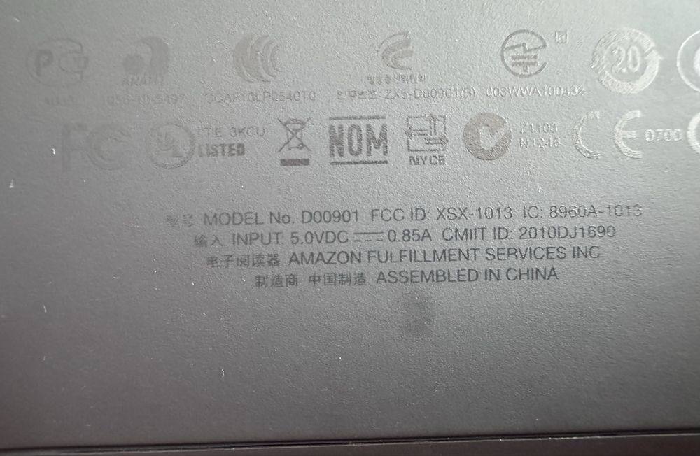 Amazon Kindle Keyboard a 3-a generație