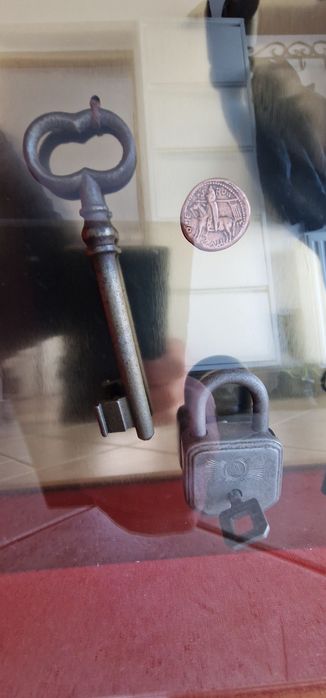 Tablou decorativ antik vechi