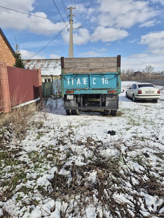 Прицеп бортовой 6.2 м длина.