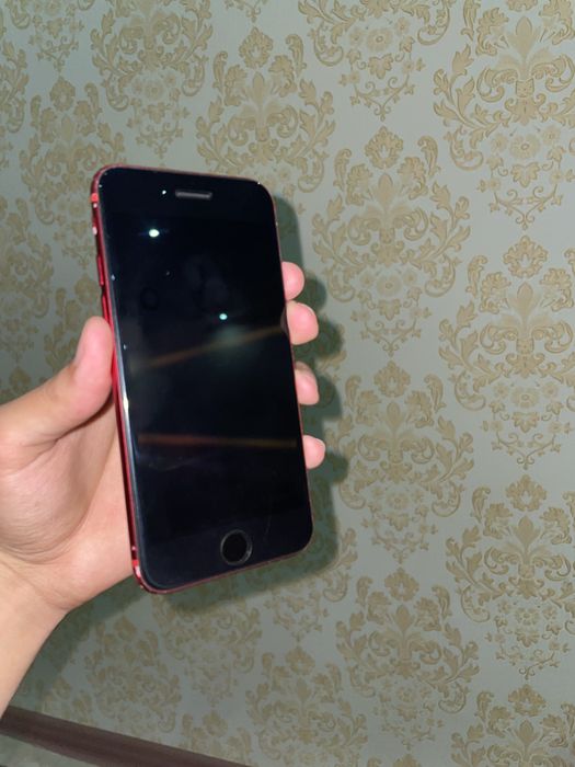 Айфон se 2020 память 128гб