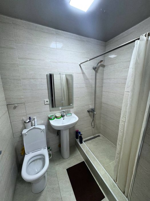 Продаётся квартира срочно!ЮнусАбад,Махаля Обод,3/4/5,HIGT TOWN MALL