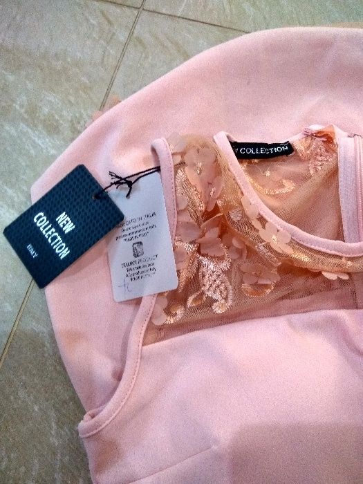 Нова рокля пепел от рози