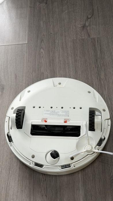 Продам Робот-пылесос XiaoMI Robot Vacuum Mop P